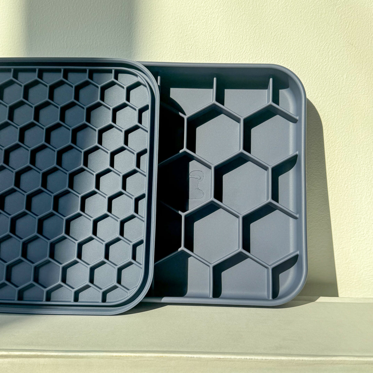 The 3-in-1 Feeder